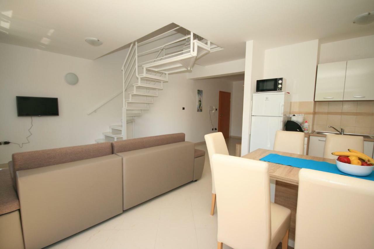 Apartment Mimoza 5, Baska, Krk Exteriör bild